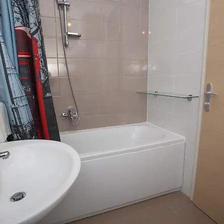 Apartman M&L Makarska Esterno foto